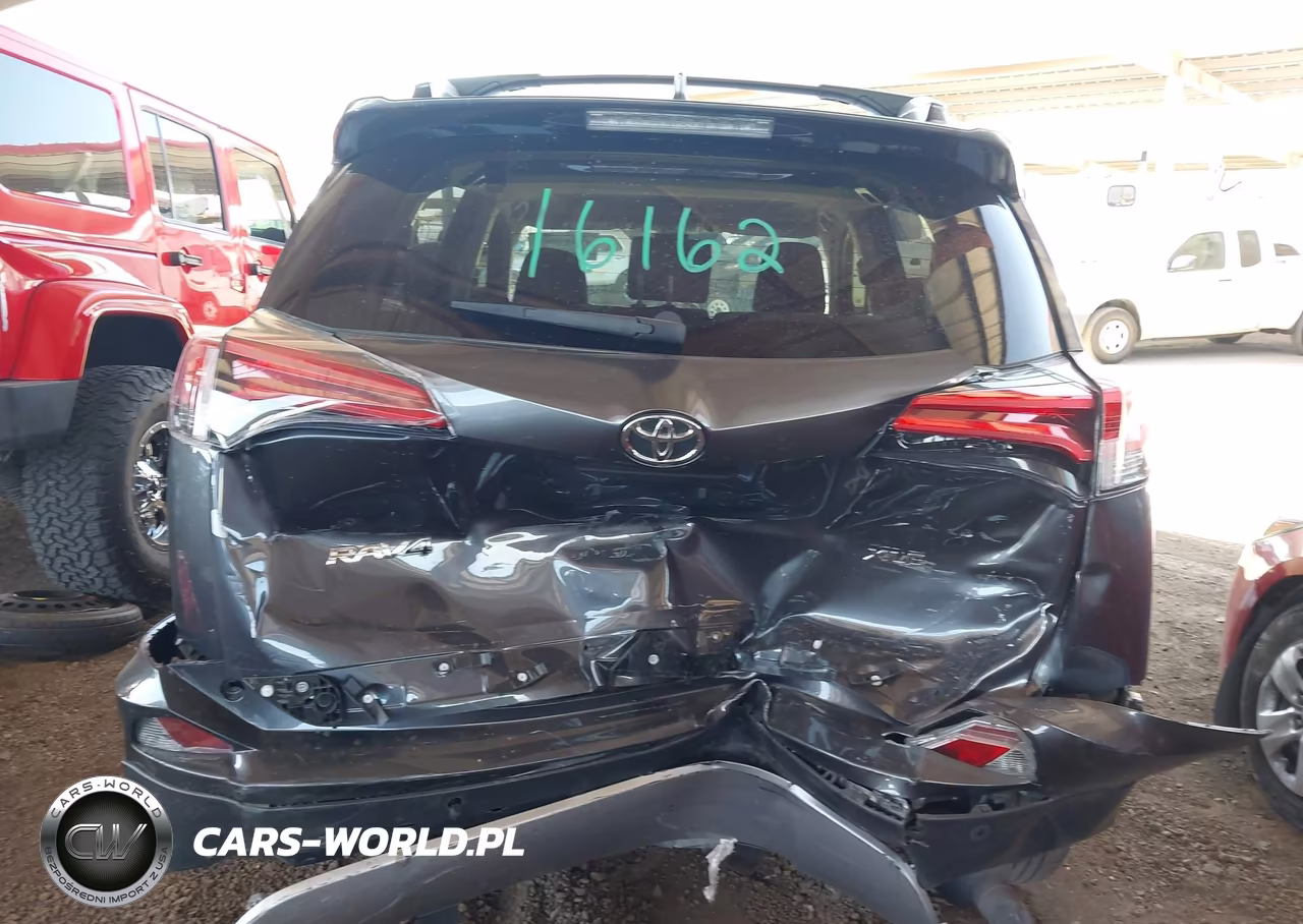 2018 Toyota Rav4 Xle VIN:JTMWFREVXJJ167494 - 16