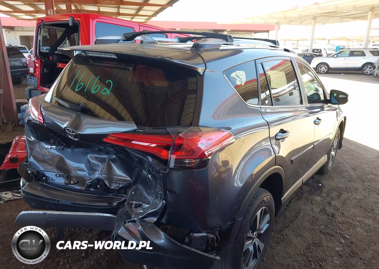 2018 Toyota Rav4 Xle VIN:JTMWFREVXJJ167494 - 4