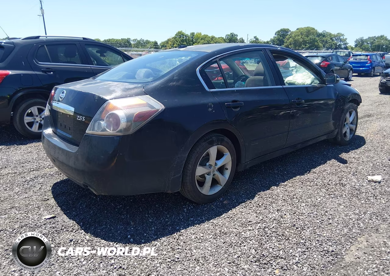 2011 Nissan Altima 2.5 S VIN:1N4AL2AP1BC140620 - 4
