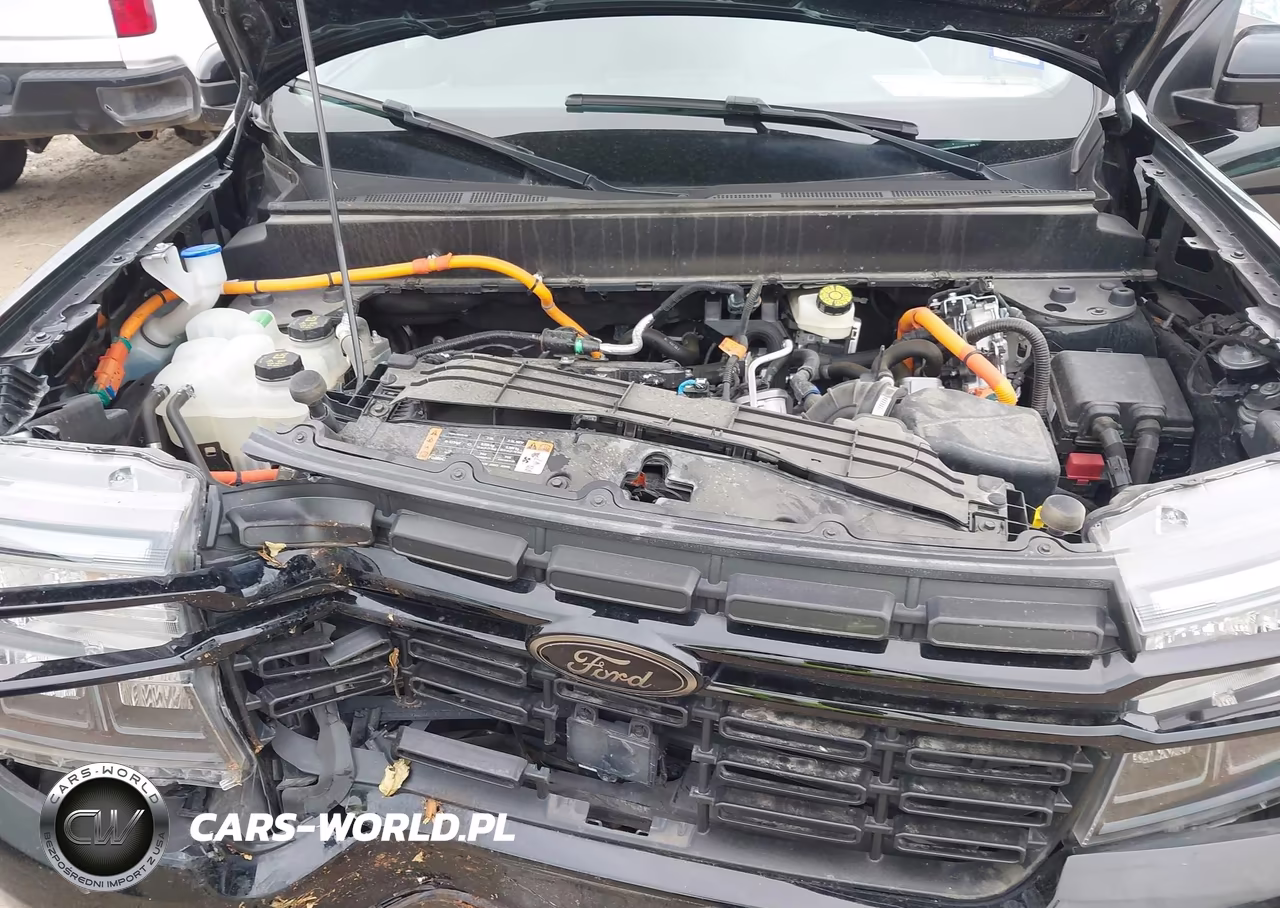 2024 Ford Maverick Lariat VIN:3FTTW8M31RRB57872 - 10