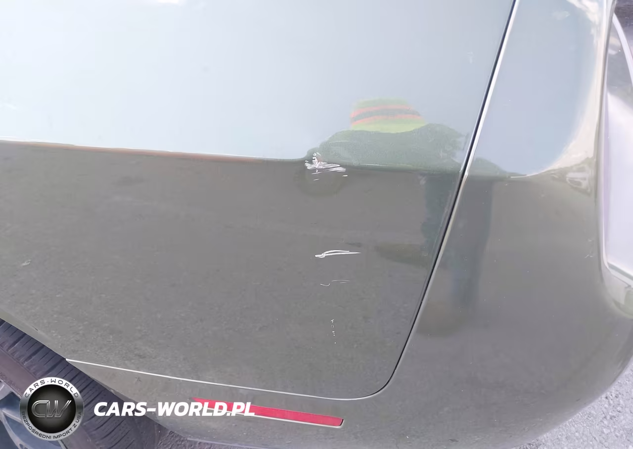2018 Dodge Challenger Sxt VIN:2C3CDZAG1JH305929 - 17
