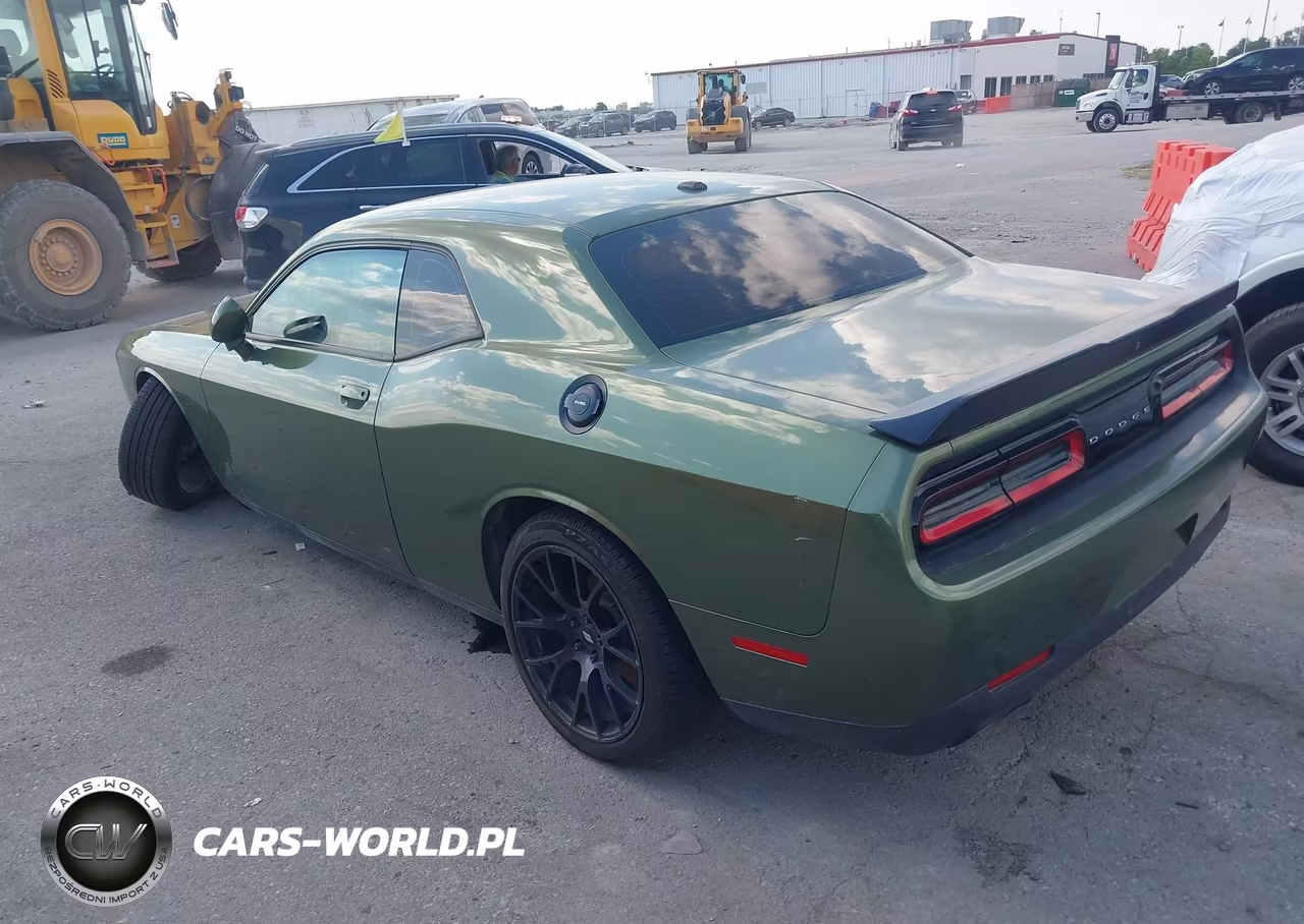 2018 Dodge Challenger Sxt VIN:2C3CDZAG1JH305929 - 3