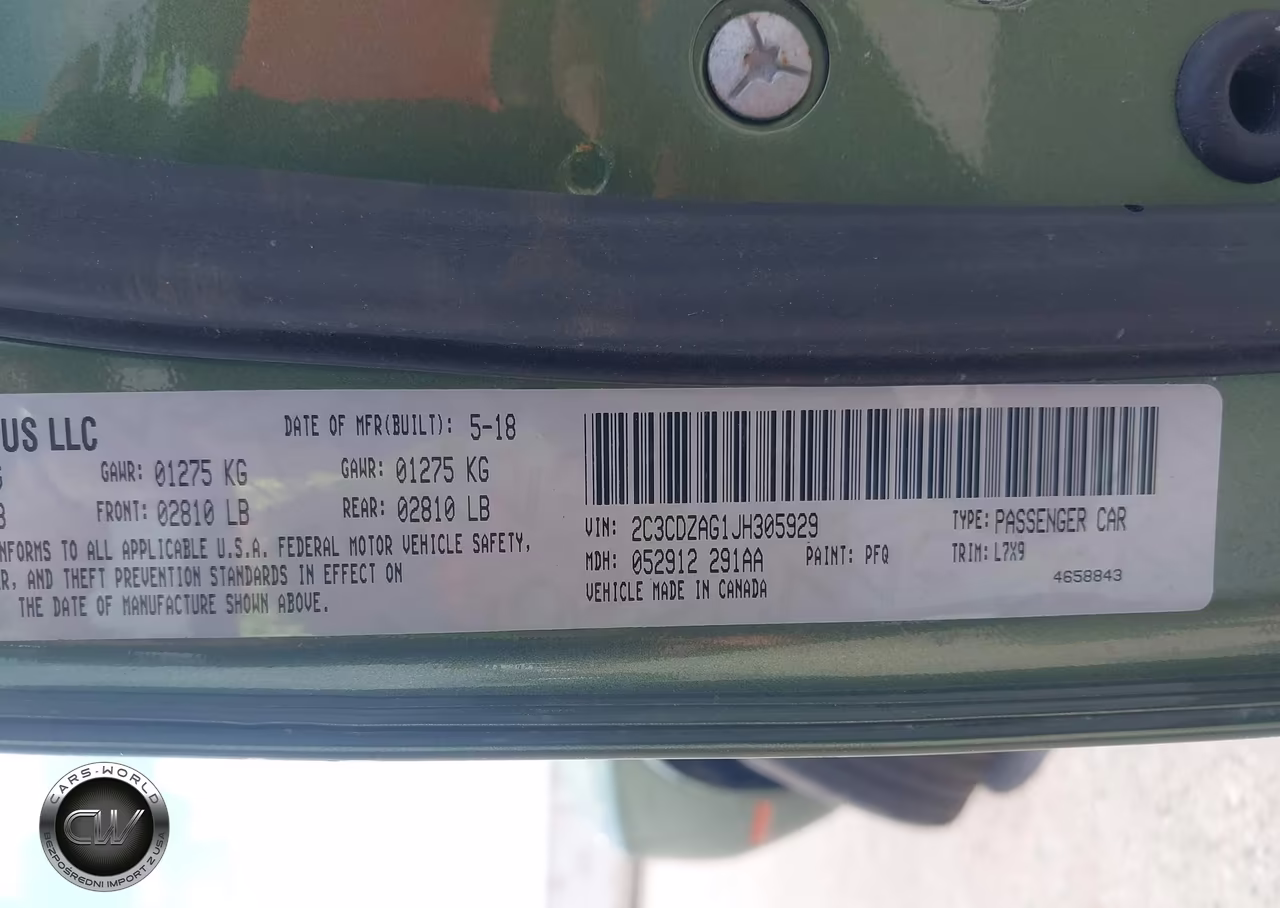 2018 Dodge Challenger Sxt VIN:2C3CDZAG1JH305929 - 9