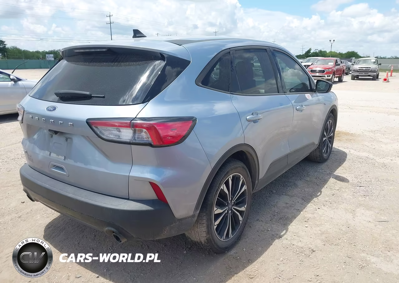 2022 Ford Escape Se VIN:1FMCU0G67NUB90676 - 4
