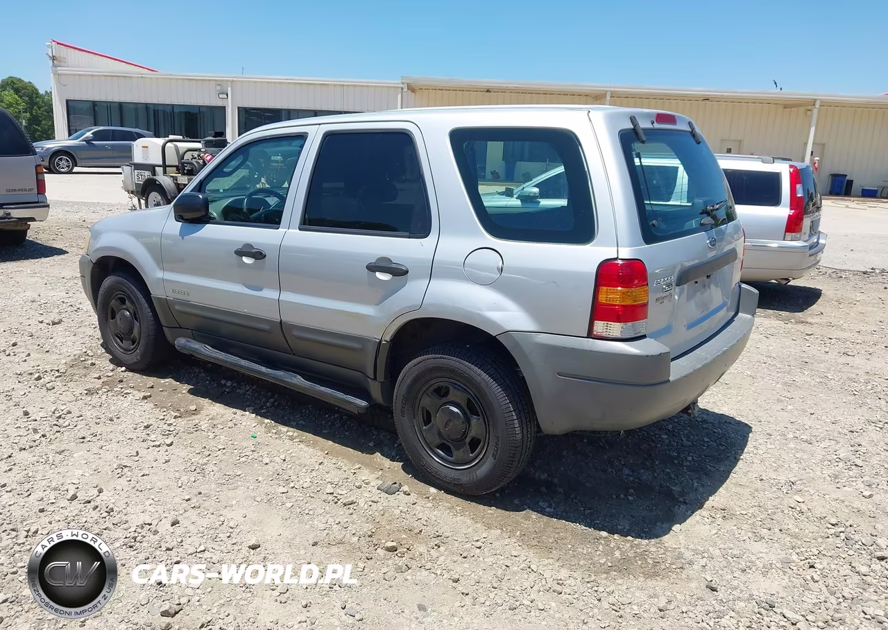 2002 Ford Escape Xls VIN:1FMYU01152KA70448 - 3