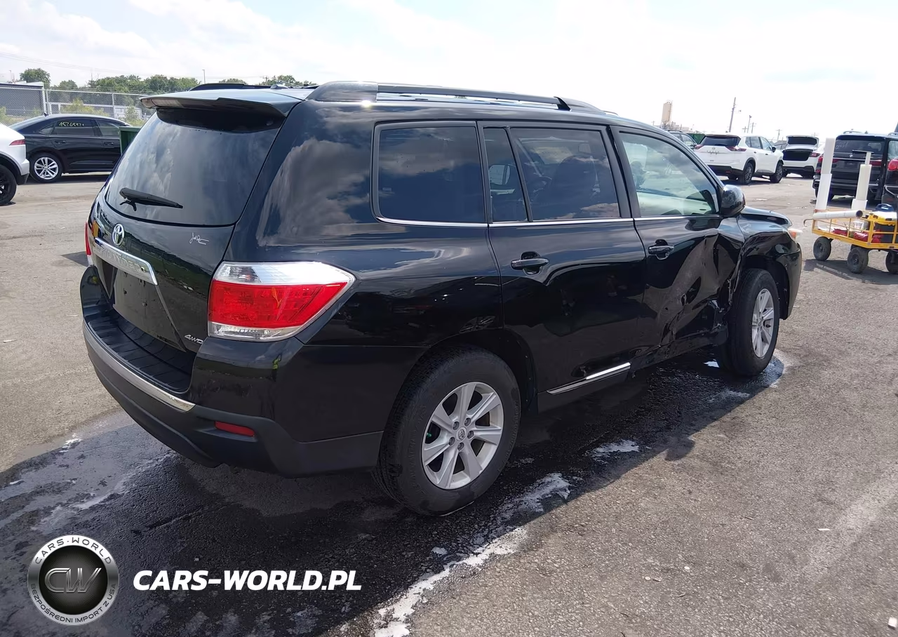2012 Toyota Highlander Se V6 VIN:5TDBK3EH2CS135632 - 4