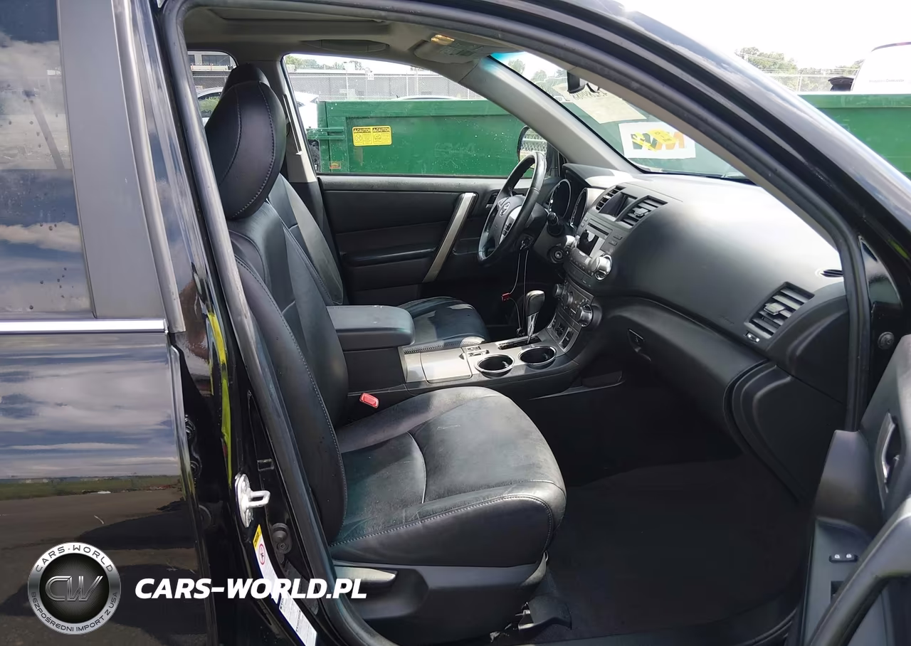 2012 Toyota Highlander Se V6 VIN:5TDBK3EH2CS135632 - 5