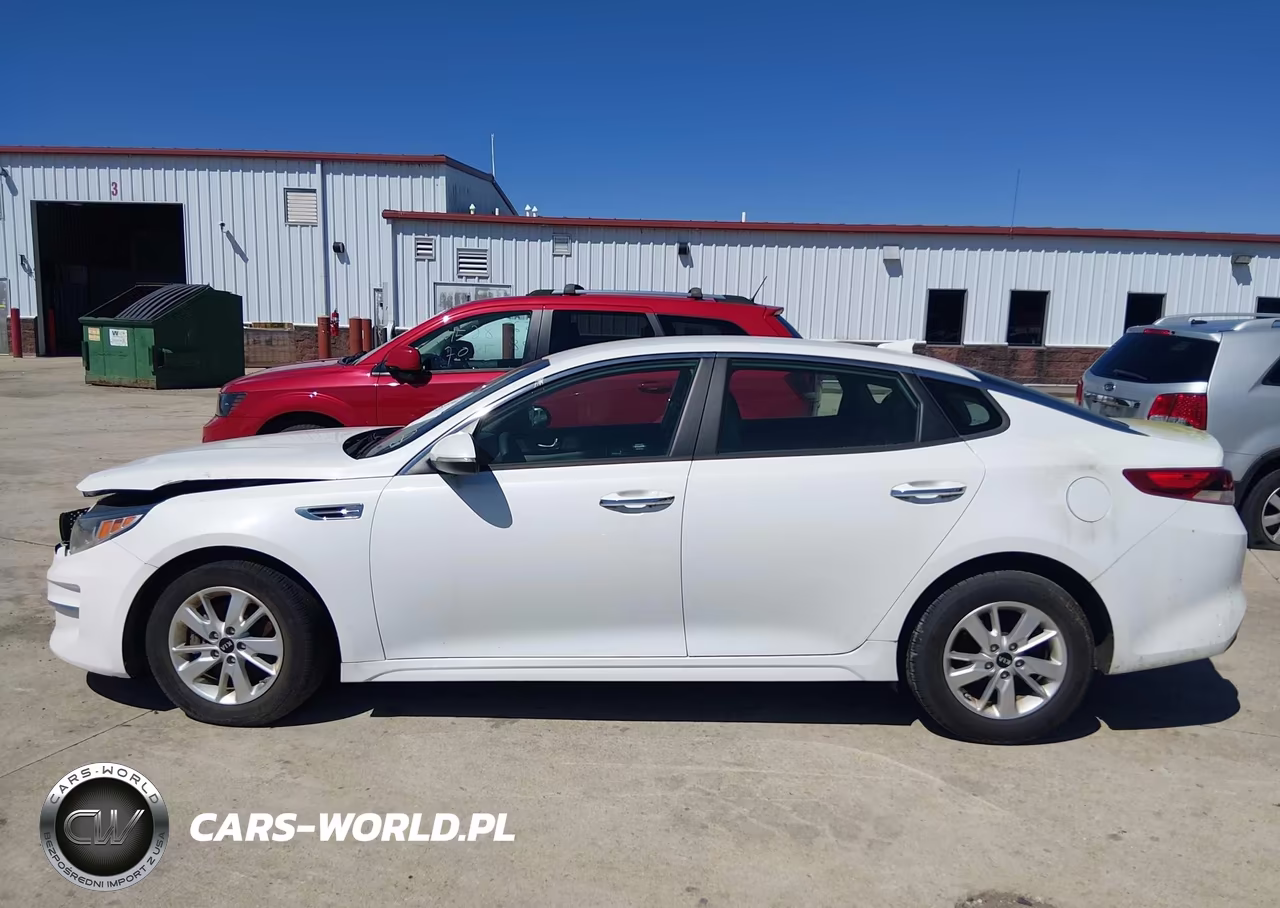 2018 Kia Optima Lx VIN:5XXGT4L37JG249351 - 14