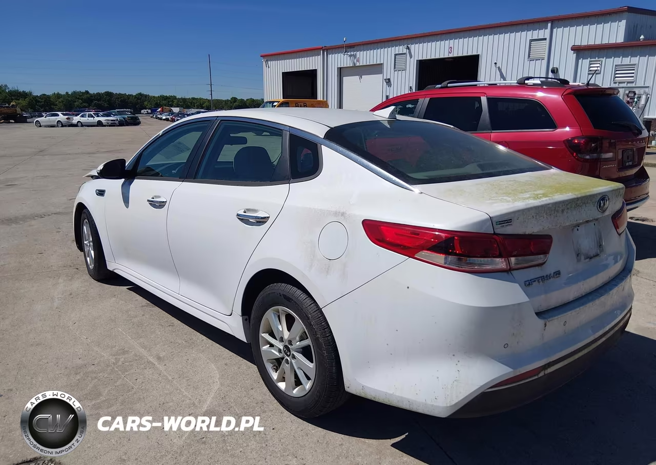 2018 Kia Optima Lx VIN:5XXGT4L37JG249351 - 3