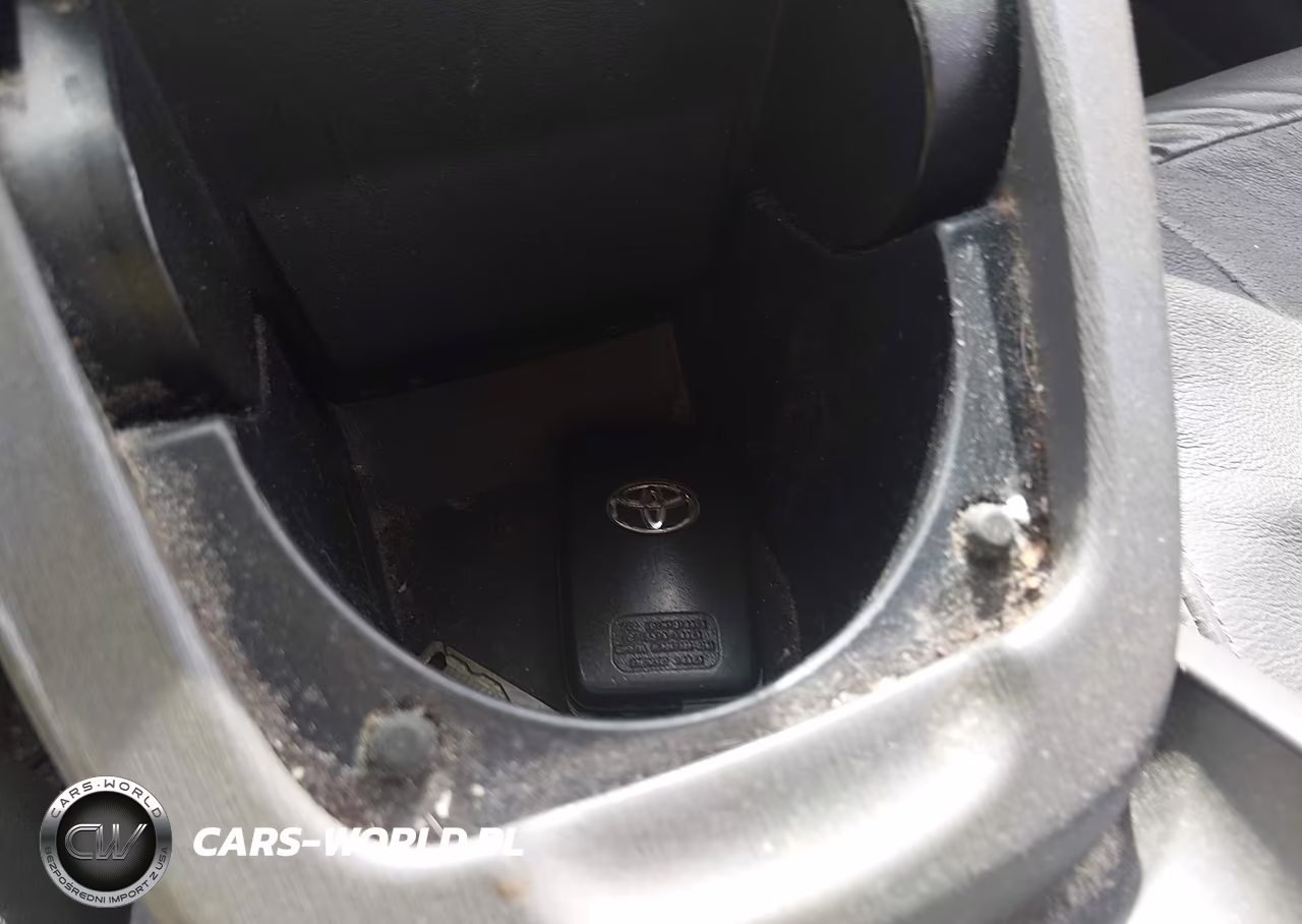 2010 Toyota Prius Iv VIN:JTDKN3DU7A0047598 - 11