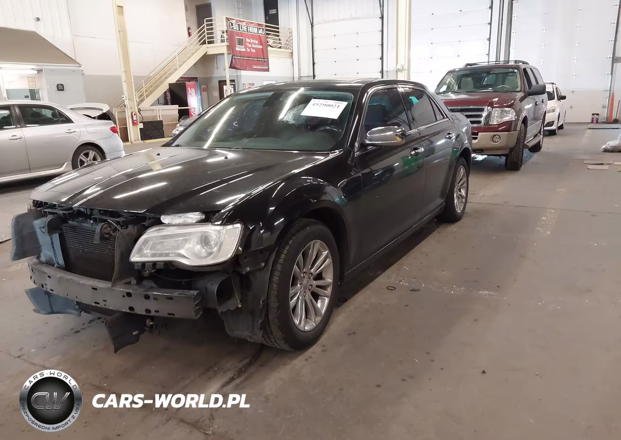 2015 Chrysler 300C VIN:2C3CCAEG2FH766126 - 2