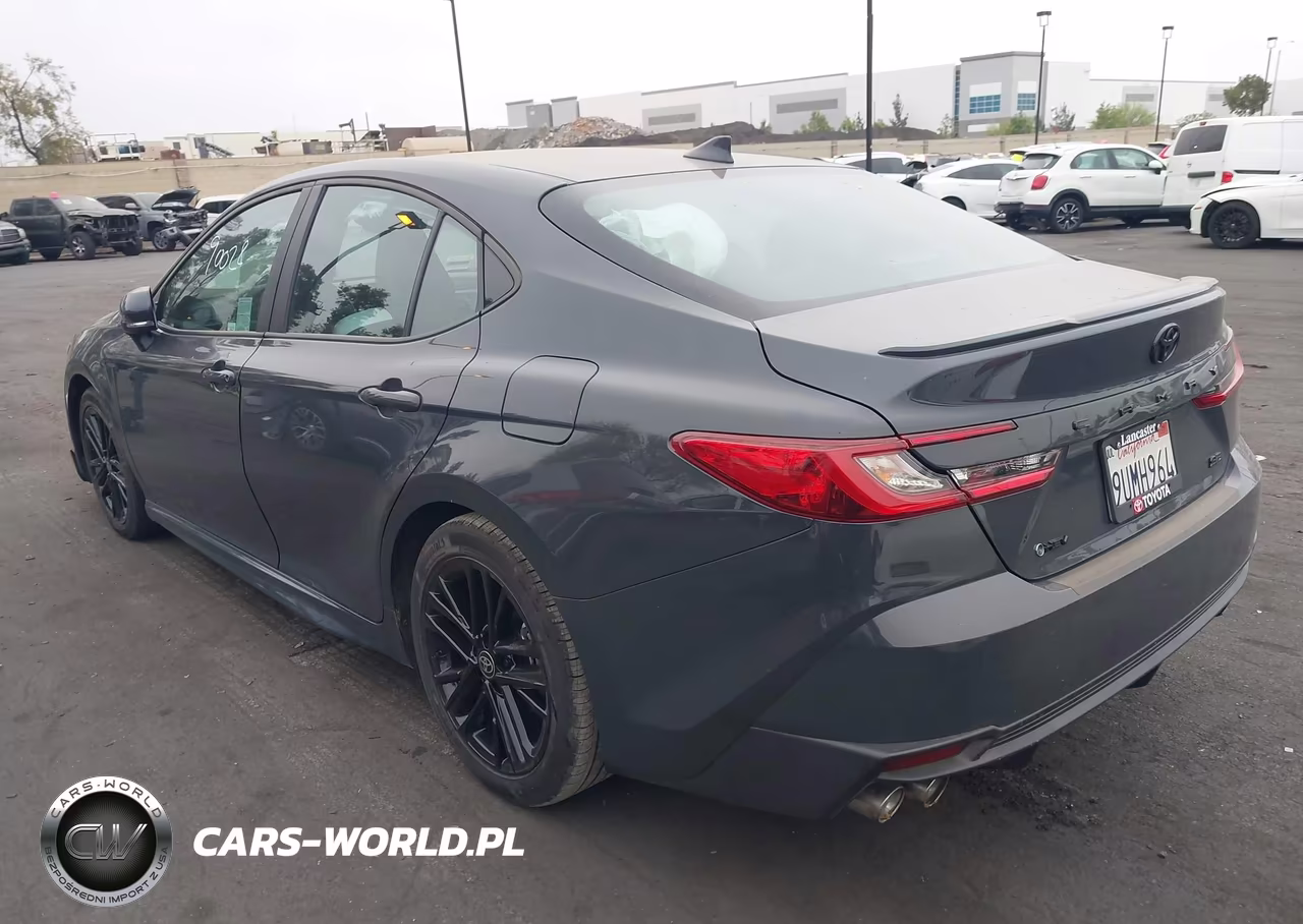 2025 Toyota Camry Se VIN:4T1DAACK1SU623961 - 3