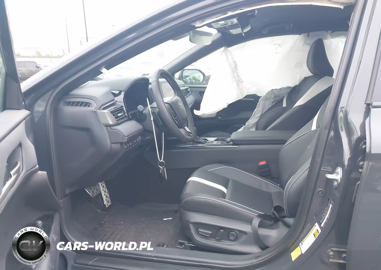 2025 Toyota Camry Se VIN:4T1DAACK1SU623961 - 5