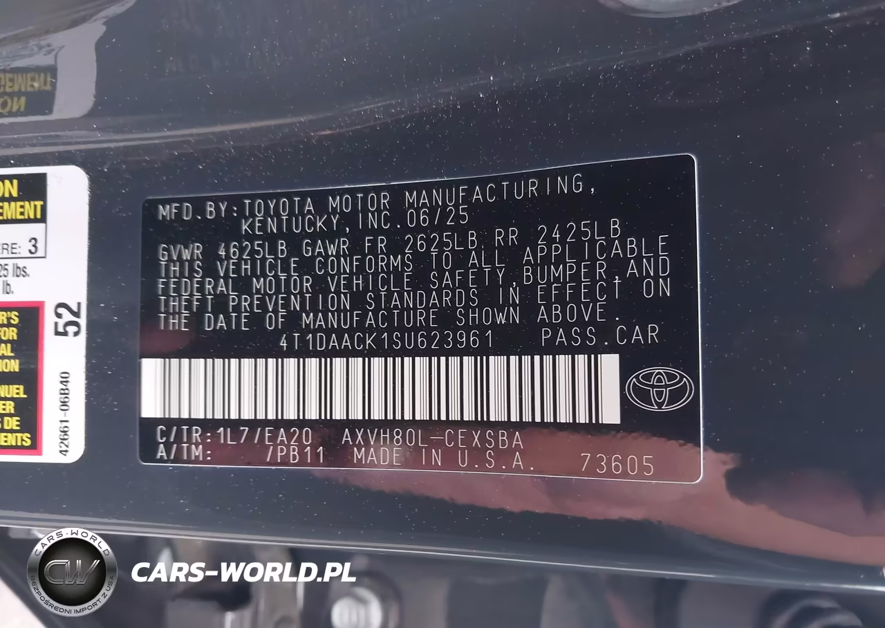 2025 Toyota Camry Se VIN:4T1DAACK1SU623961 - 9