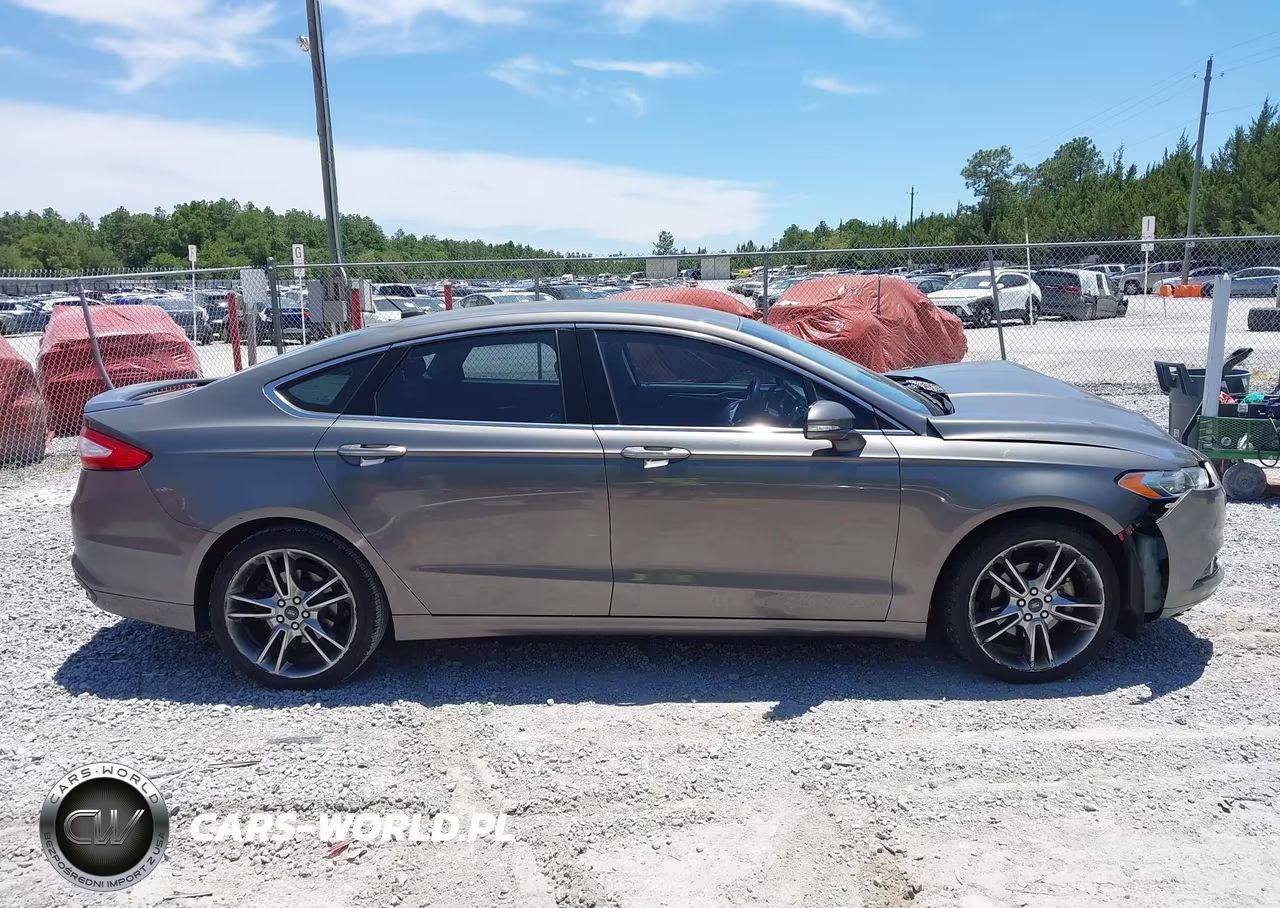 2013 Ford Fusion Titanium VIN:3FA6P0K96DR116882 - 13