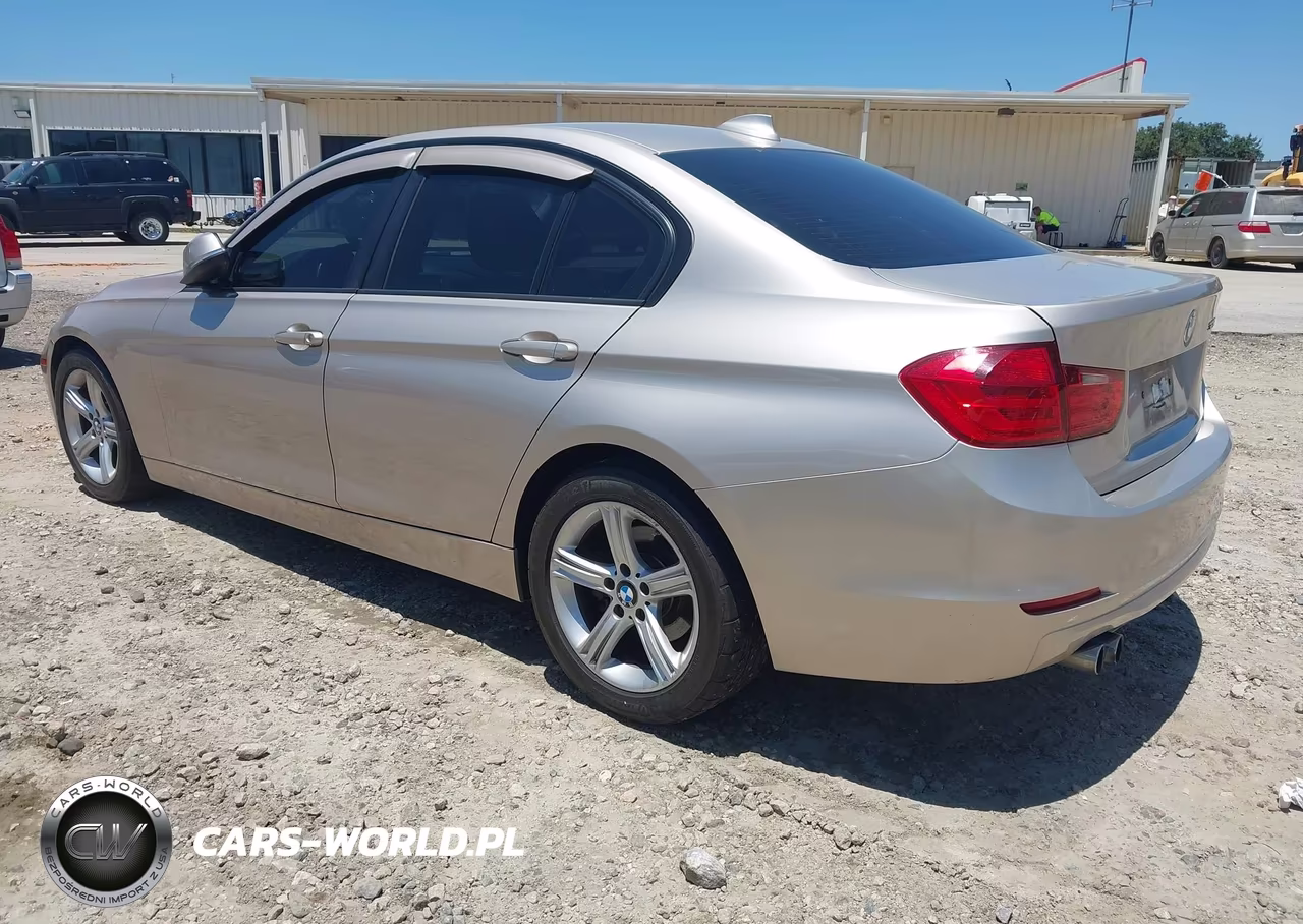 2013 BMW 328I VIN:WBA3A5G53DNP21301 - 3