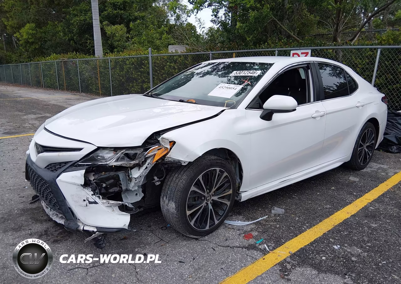 2020 Toyota Camry Se VIN:4T1G11AKXLU900947 - 2