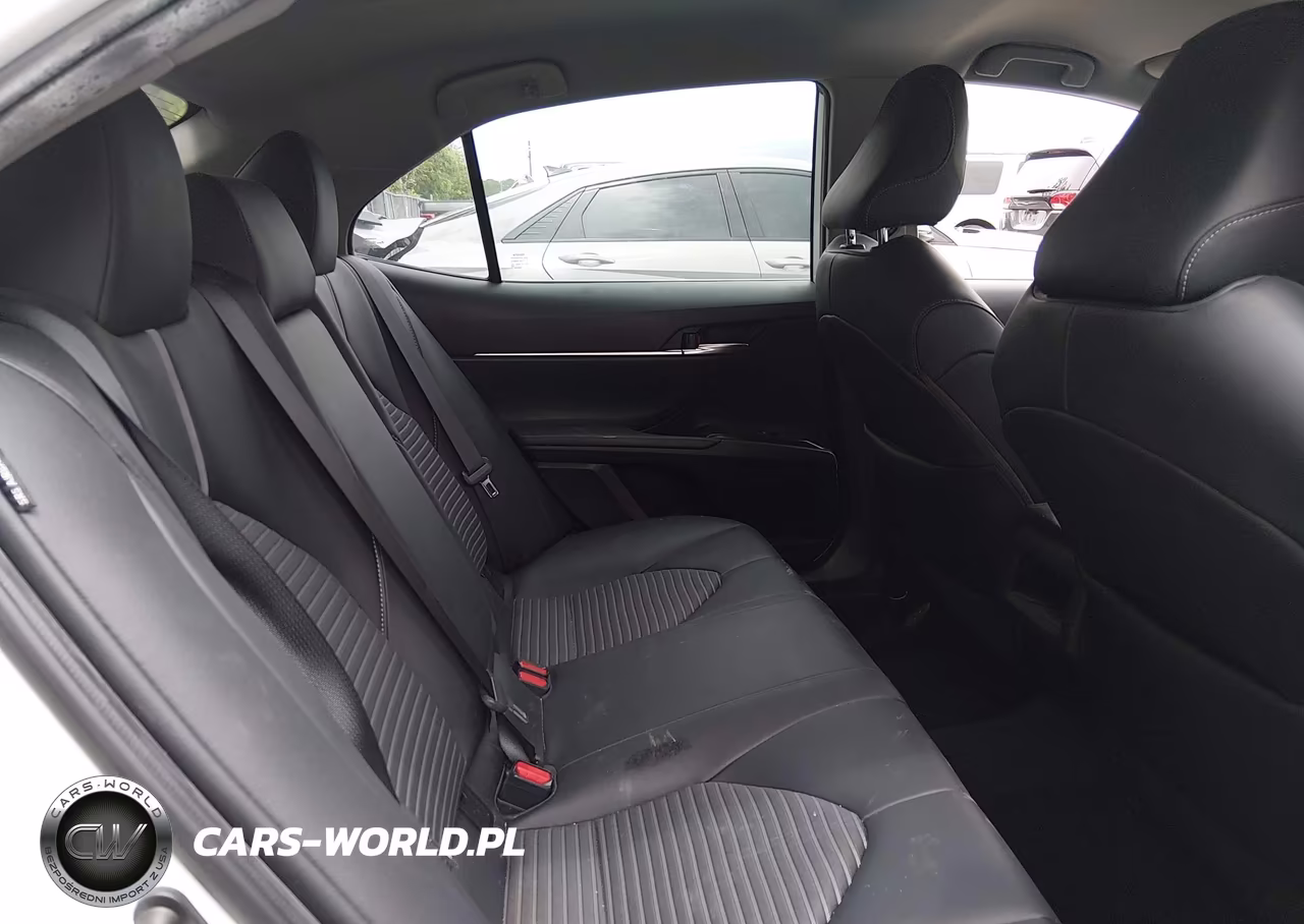 2020 Toyota Camry Se VIN:4T1G11AKXLU900947 - 8