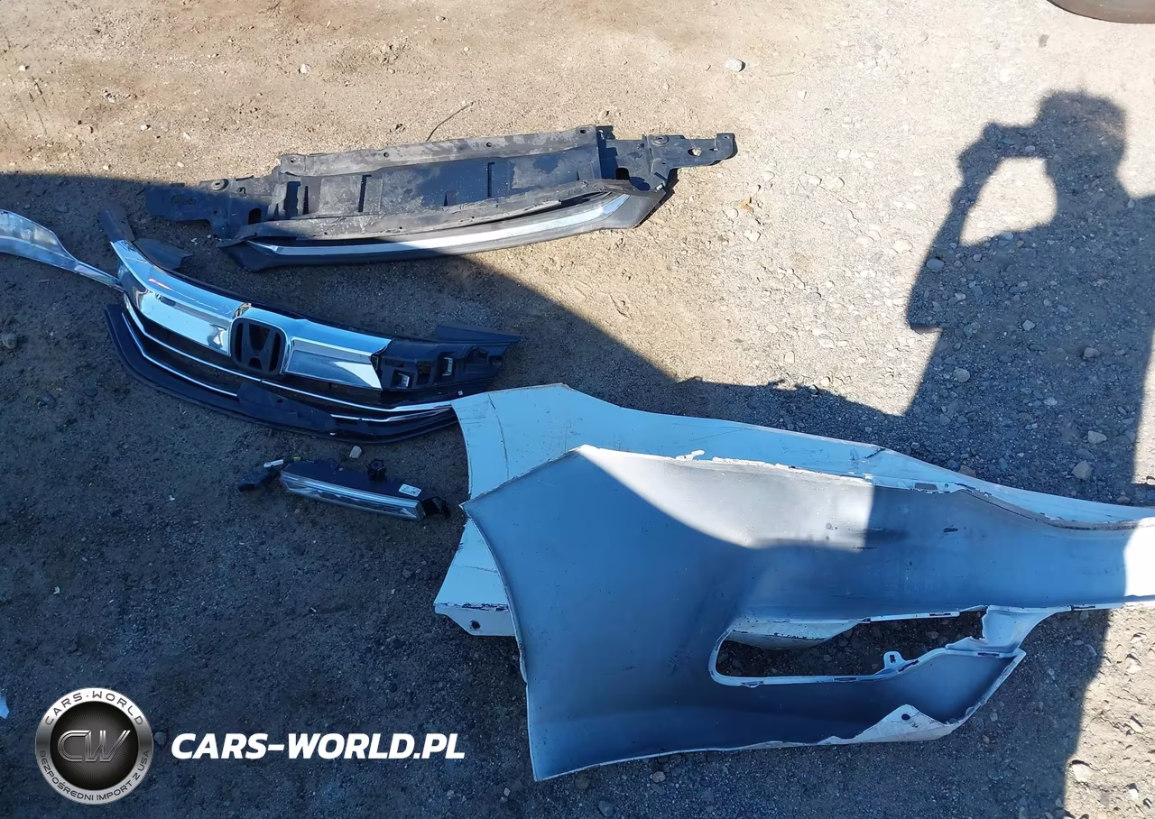 2016 Honda Accord Sport VIN:1HGCR2F56GA101938 - 12
