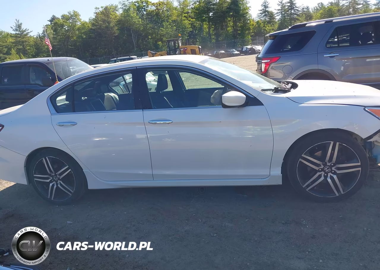 2016 Honda Accord Sport VIN:1HGCR2F56GA101938 - 14