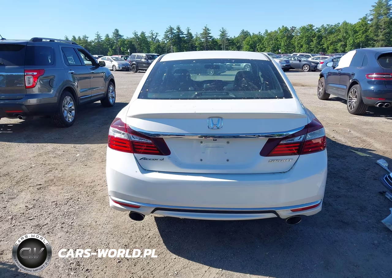 2016 Honda Accord Sport VIN:1HGCR2F56GA101938 - 17