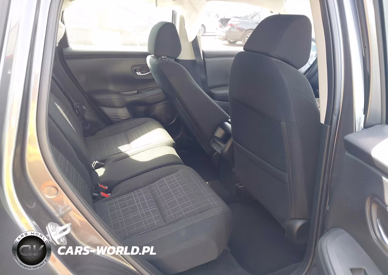 2023 Honda Hr-V Awd Lx VIN:3CZRZ2H37PM725958 - 8