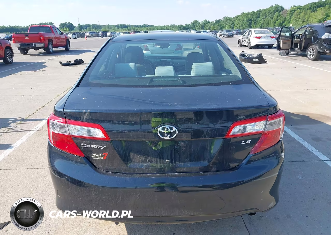 2012 Toyota Camry Le VIN:4T4BF1FK8CR202587 - 17