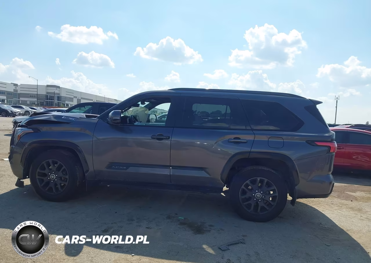 2023 Toyota Sequoia Platinum VIN:7SVAAABA9PX013561 - 14