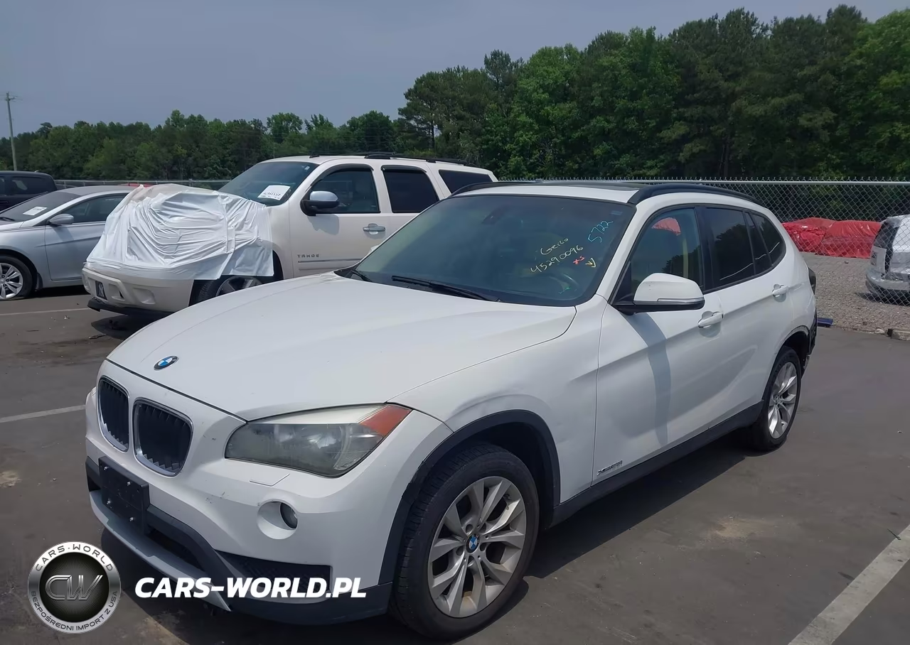 2013 BMW X1 xDrive28I VIN:WBAVL1C50DVR82970 - 2