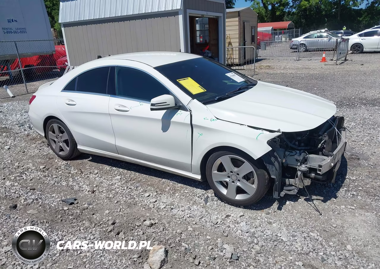 2015 Mercedes-Benz Cla 250 – zdjęcie 1 z 16