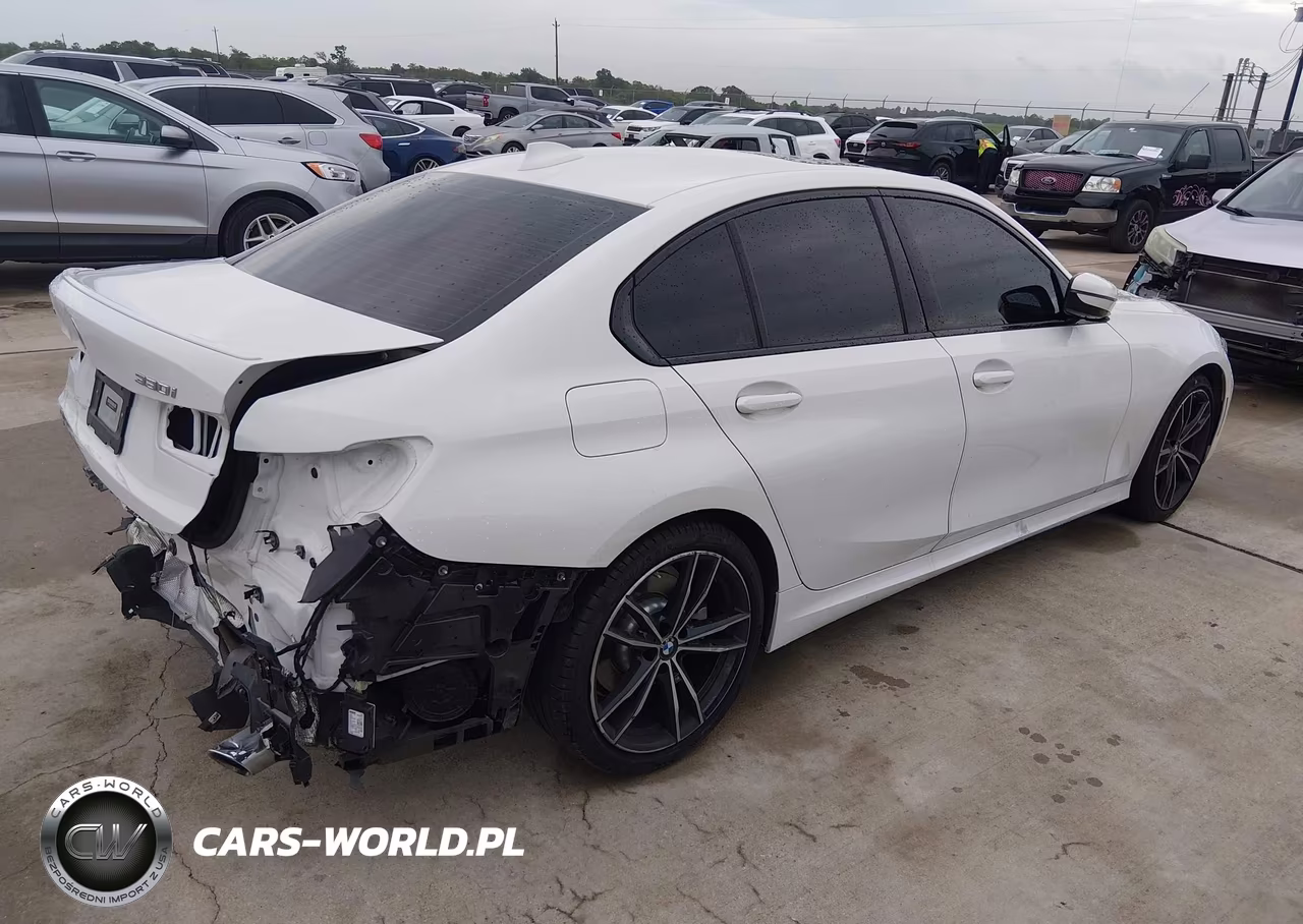 2022 BMW 330I xDrive VIN:3MW5R7J0XN8C77655 - 4