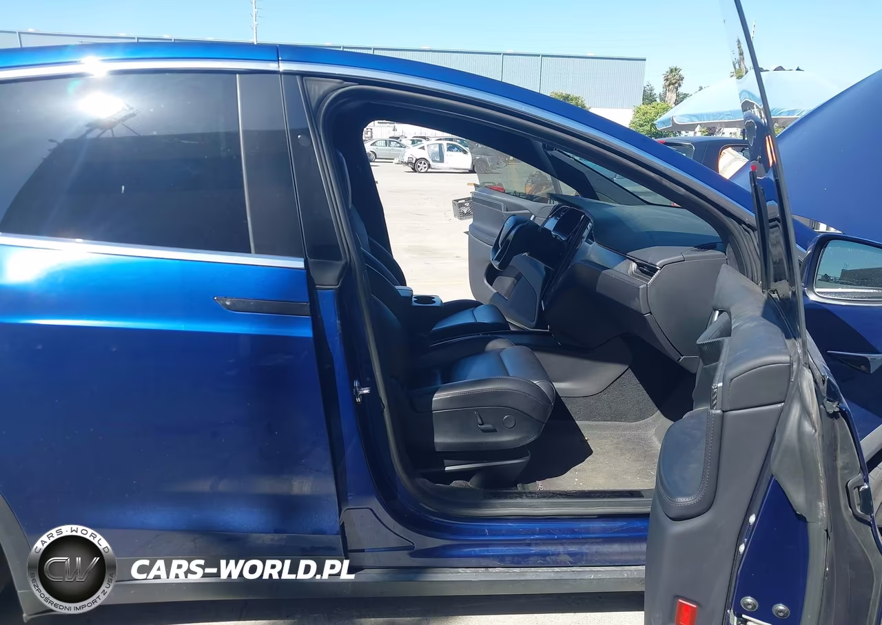 2018 Tesla Model X 100D-75D-P100D VIN:5YJXCBE21JF128634 - 5