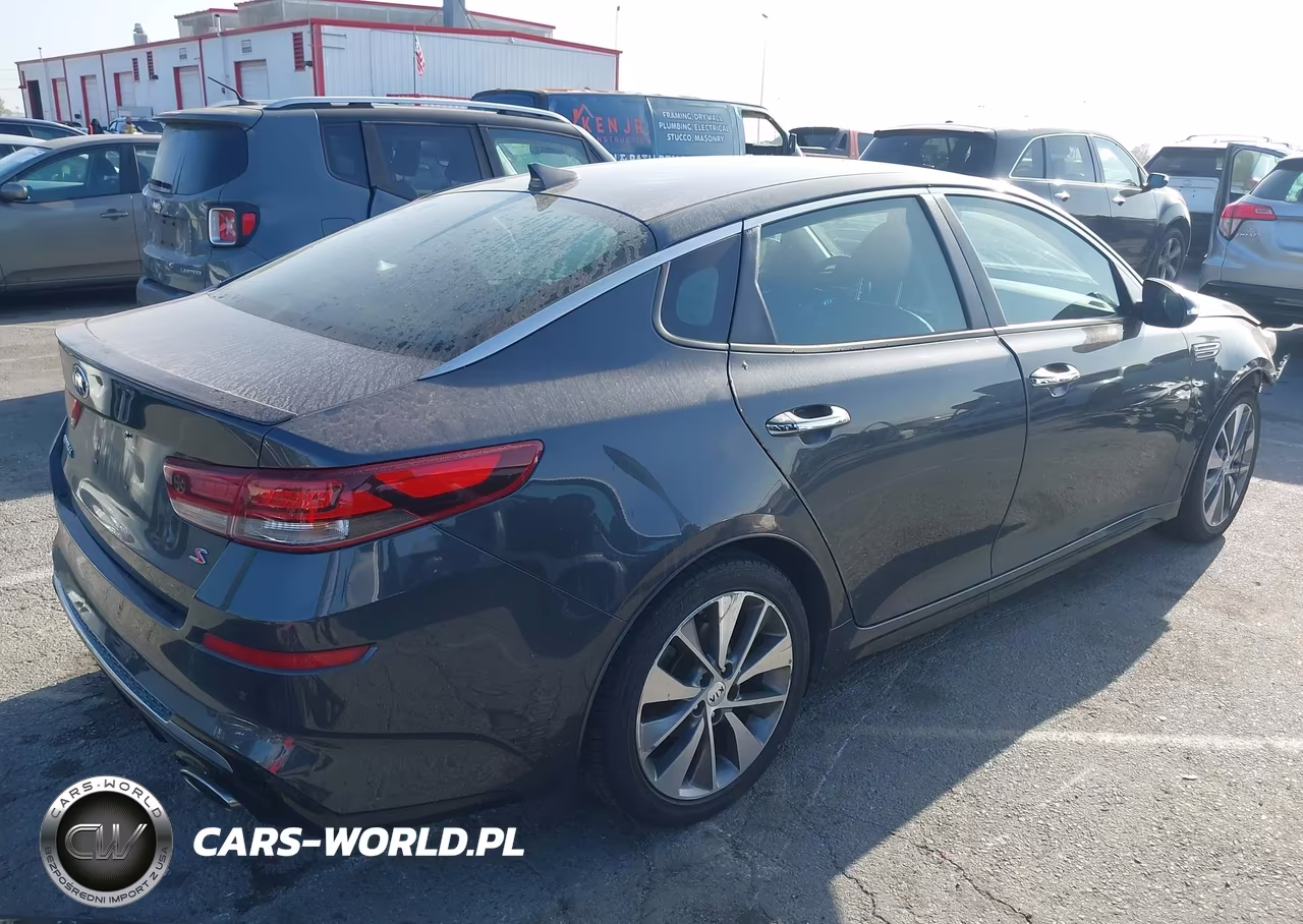2019 Kia Optima S VIN:5XXGT4L33KG286849 - 4