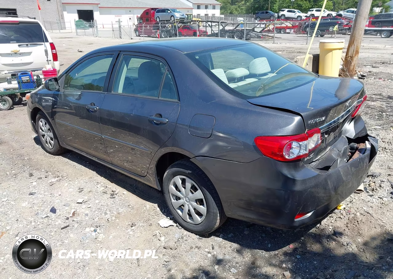 2011 Toyota Corolla Le VIN:JTDBU4EE4B9126725 - 3