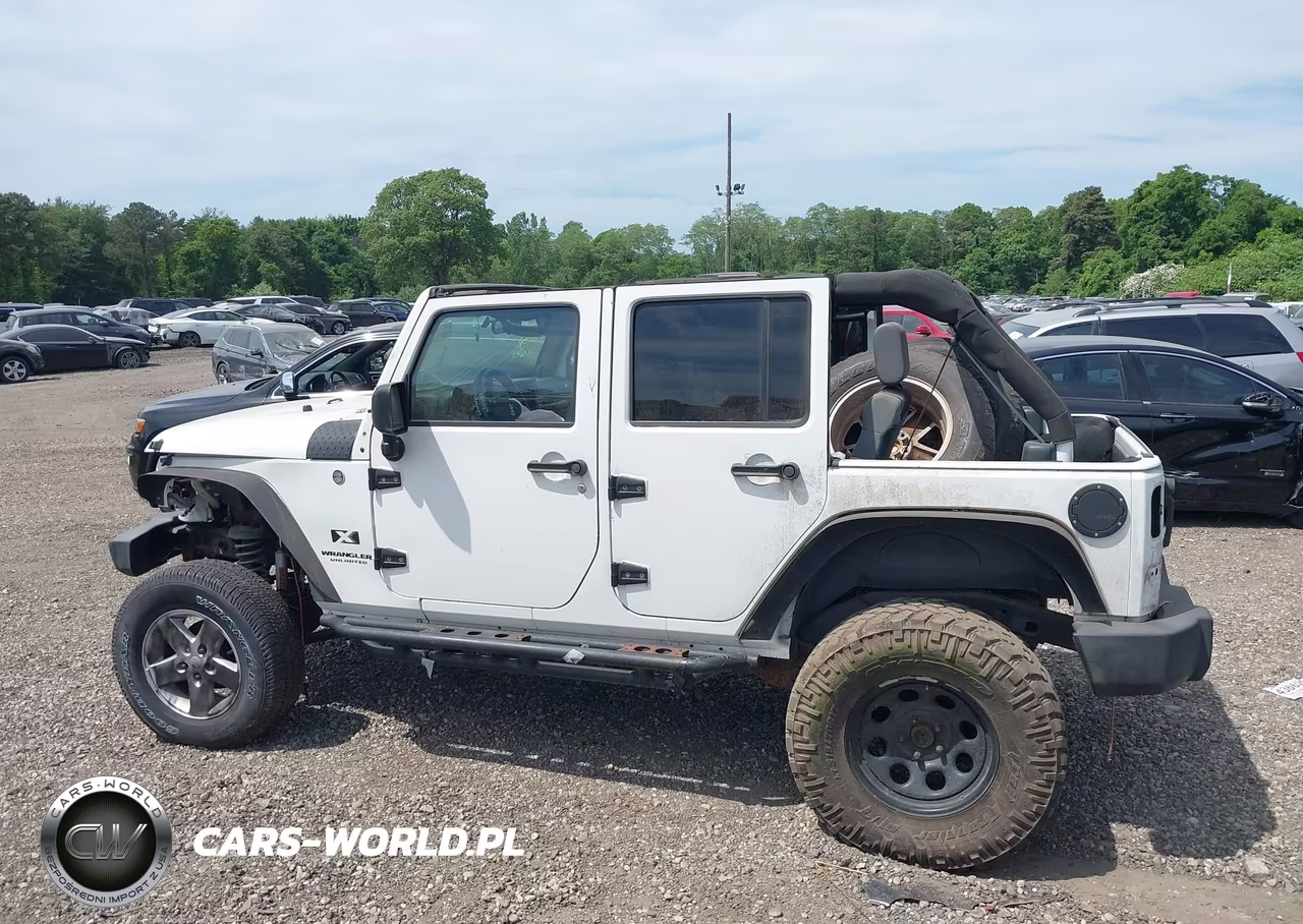 2007 Jeep Wrangler Unlimited X VIN:1J8GA391X7L122035 - 14