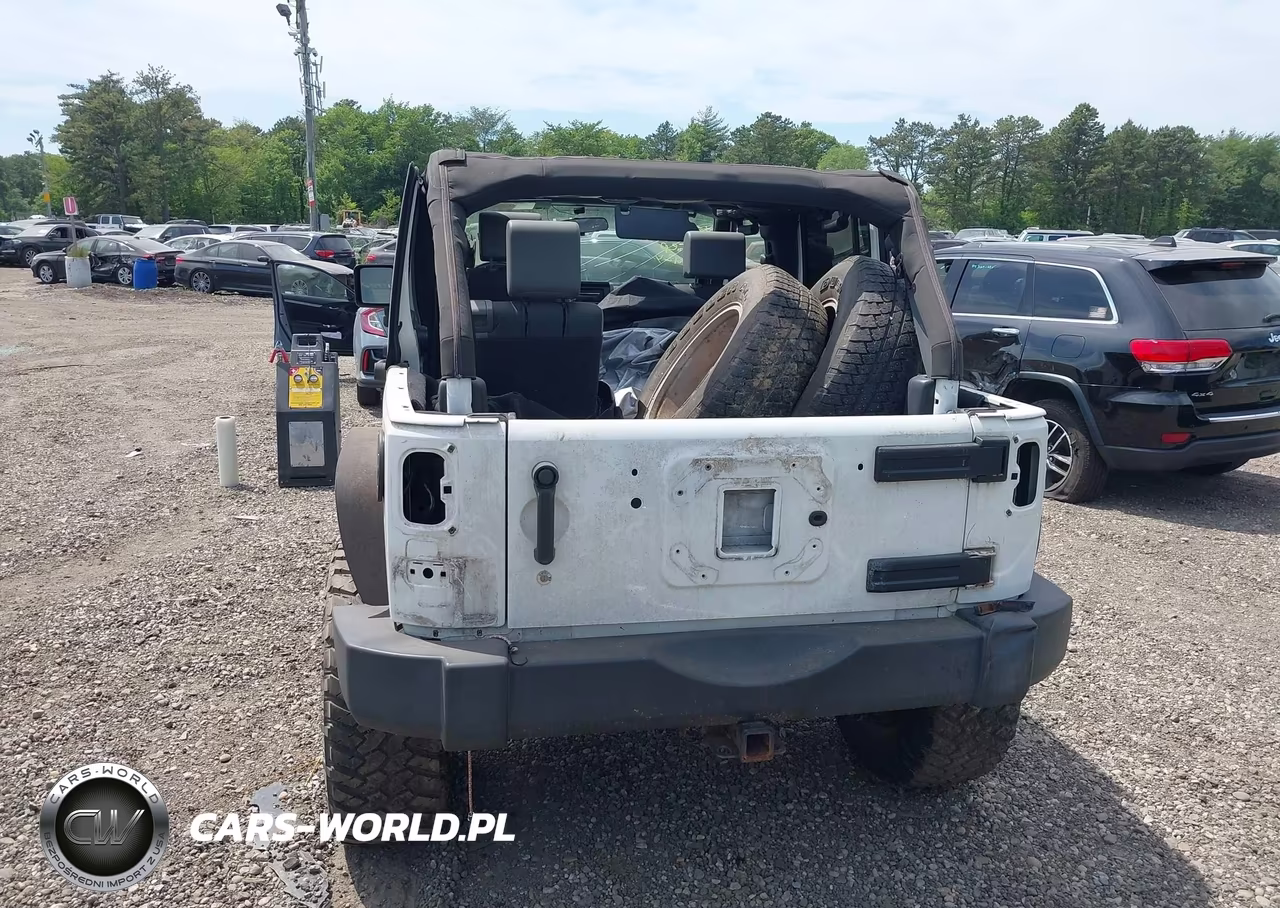 2007 Jeep Wrangler Unlimited X VIN:1J8GA391X7L122035 - 16