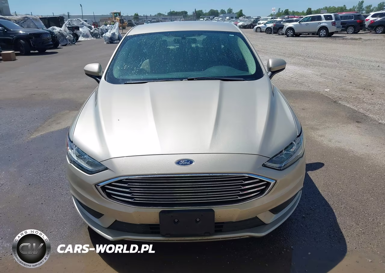 2018 Ford Fusion Hybrid S VIN:3FA6P0UU2JR100272 - 15