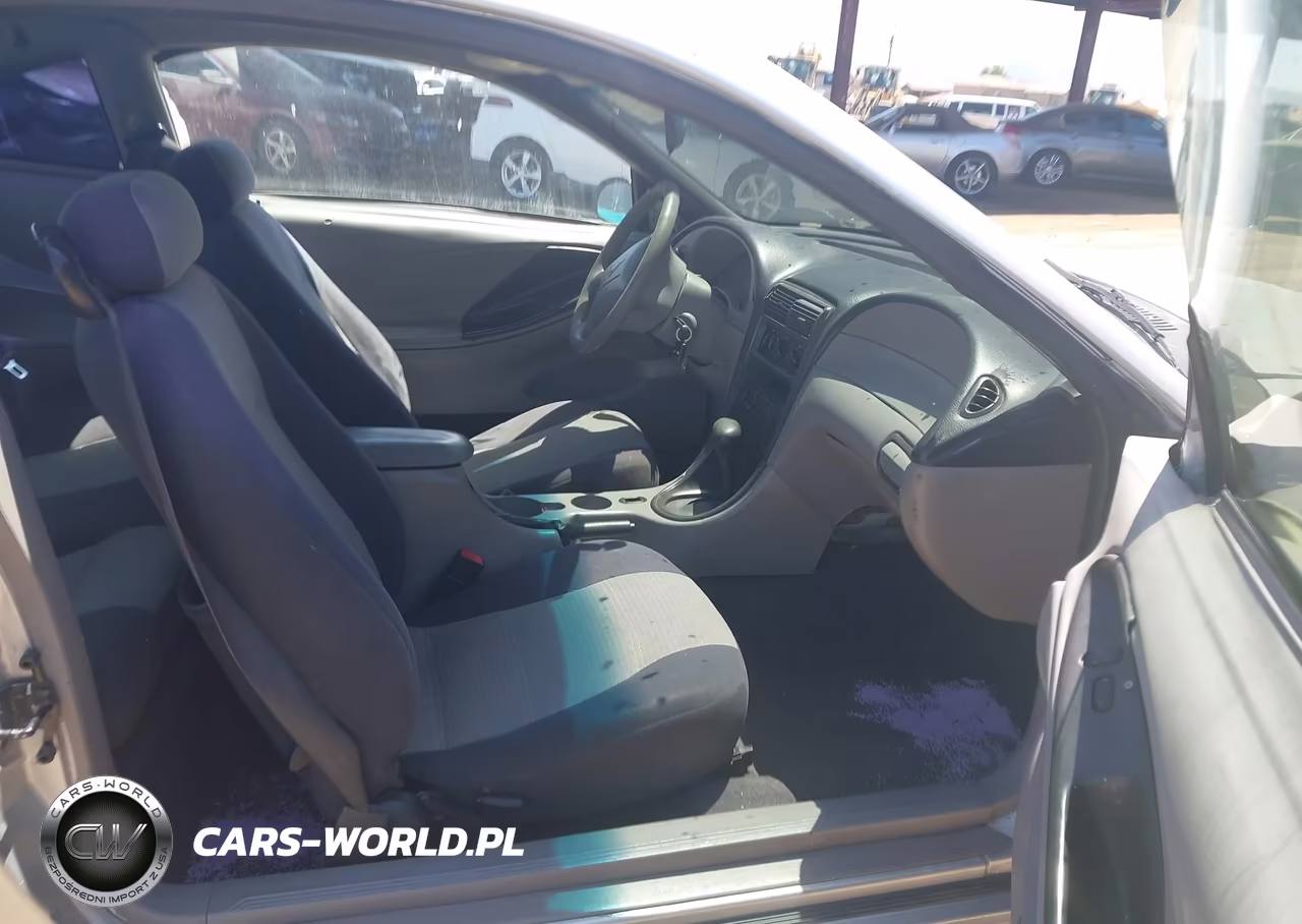 2001 Ford Mustang VIN:1FAFP404X1F122112 - 5