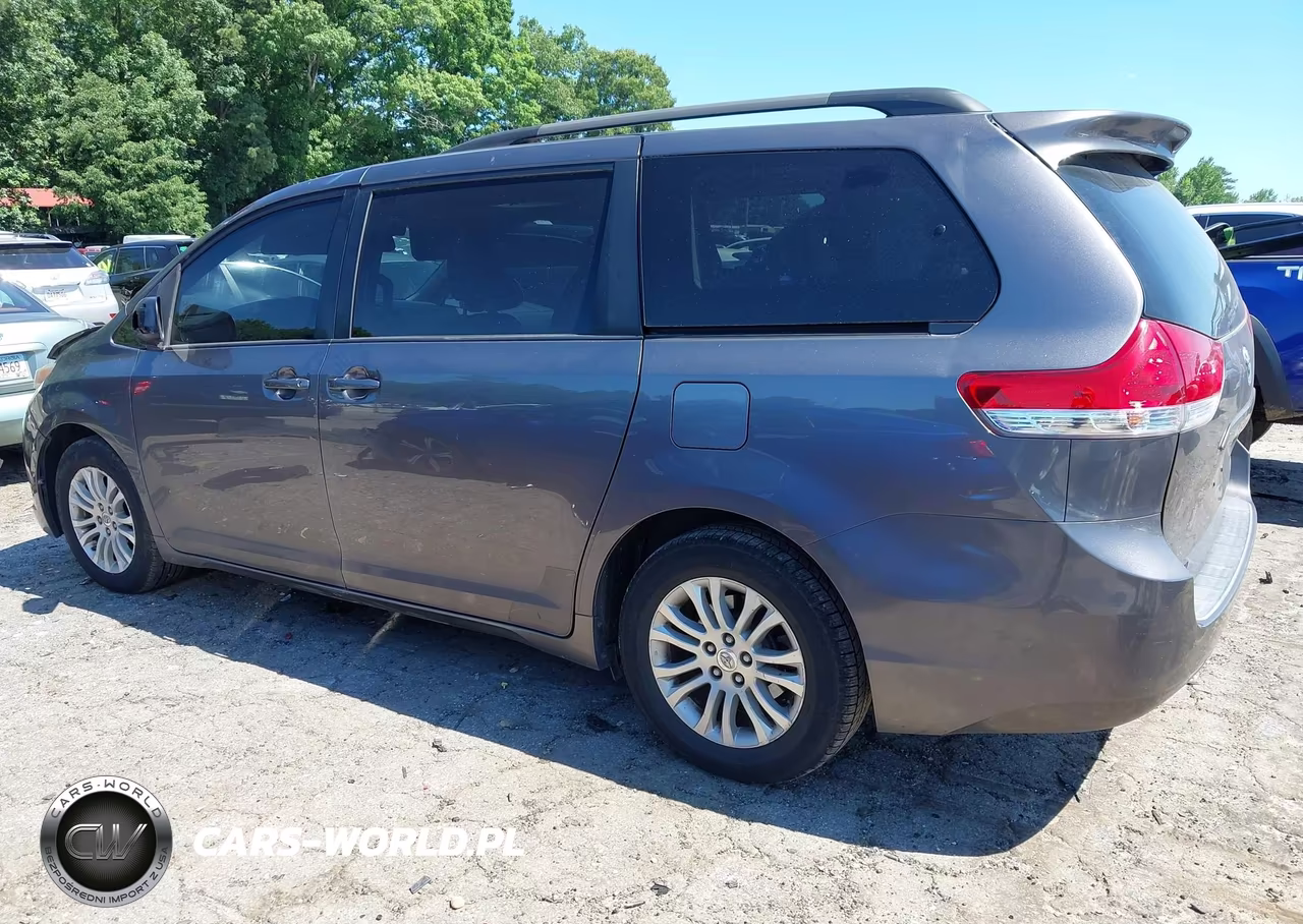 2011 Toyota Sienna Xle V6 VIN:5TDYK3DC6BS022247 - 14