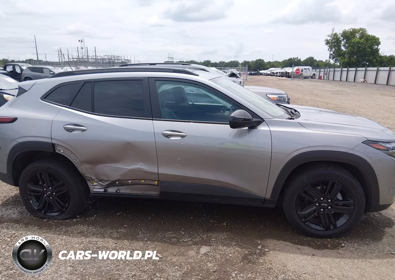 2025 Chevrolet Trax Activ VIN:KL77LKEP1SC259022 - 13