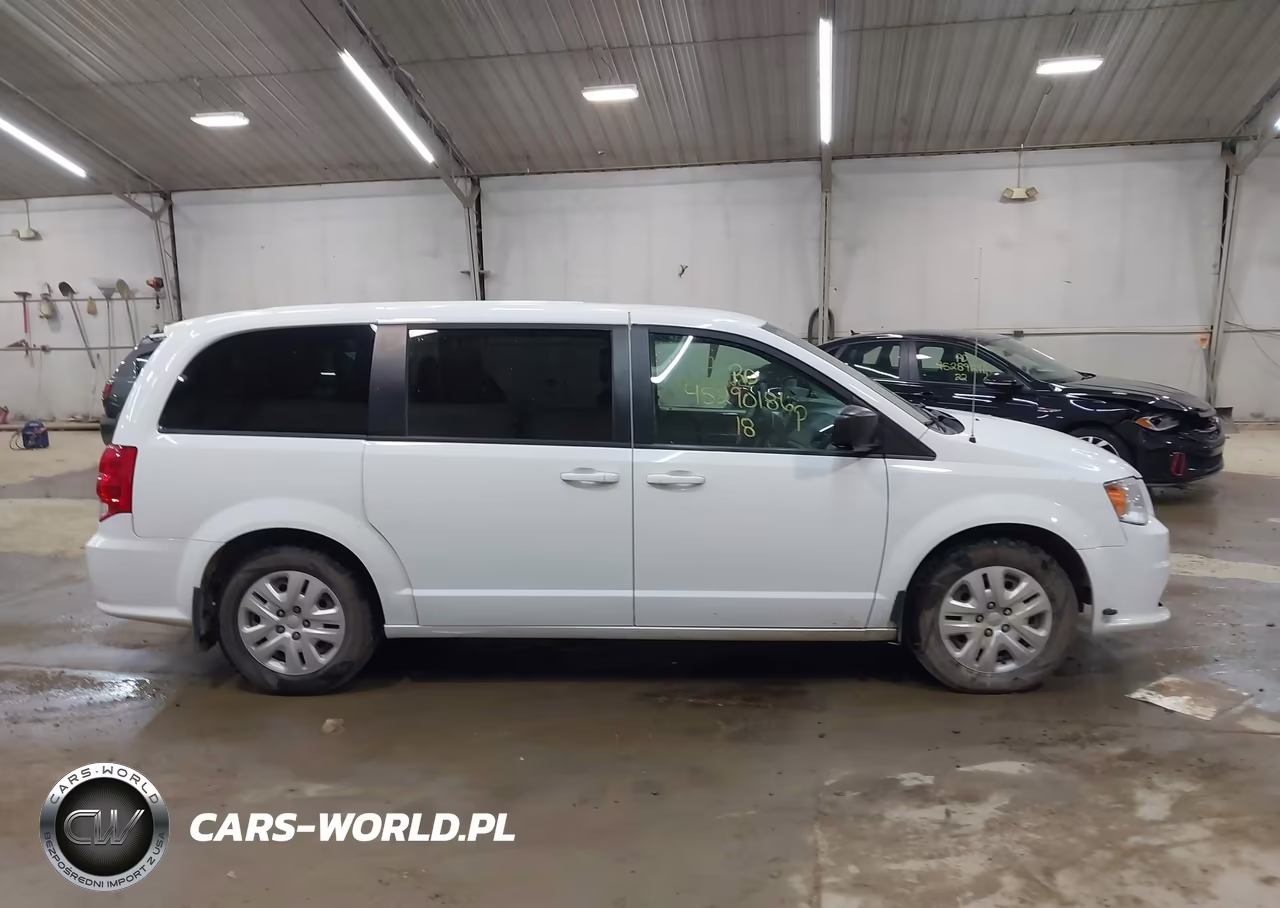 2018 Dodge Grand Caravan Se VIN:2C4RDGBG2JR138516 - 13