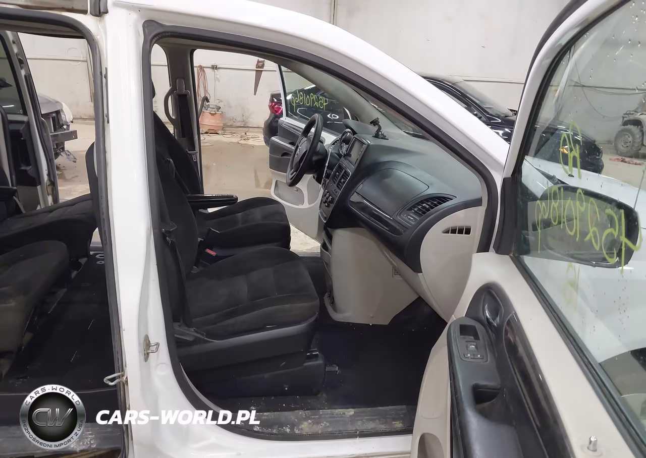 2018 Dodge Grand Caravan Se VIN:2C4RDGBG2JR138516 - 5