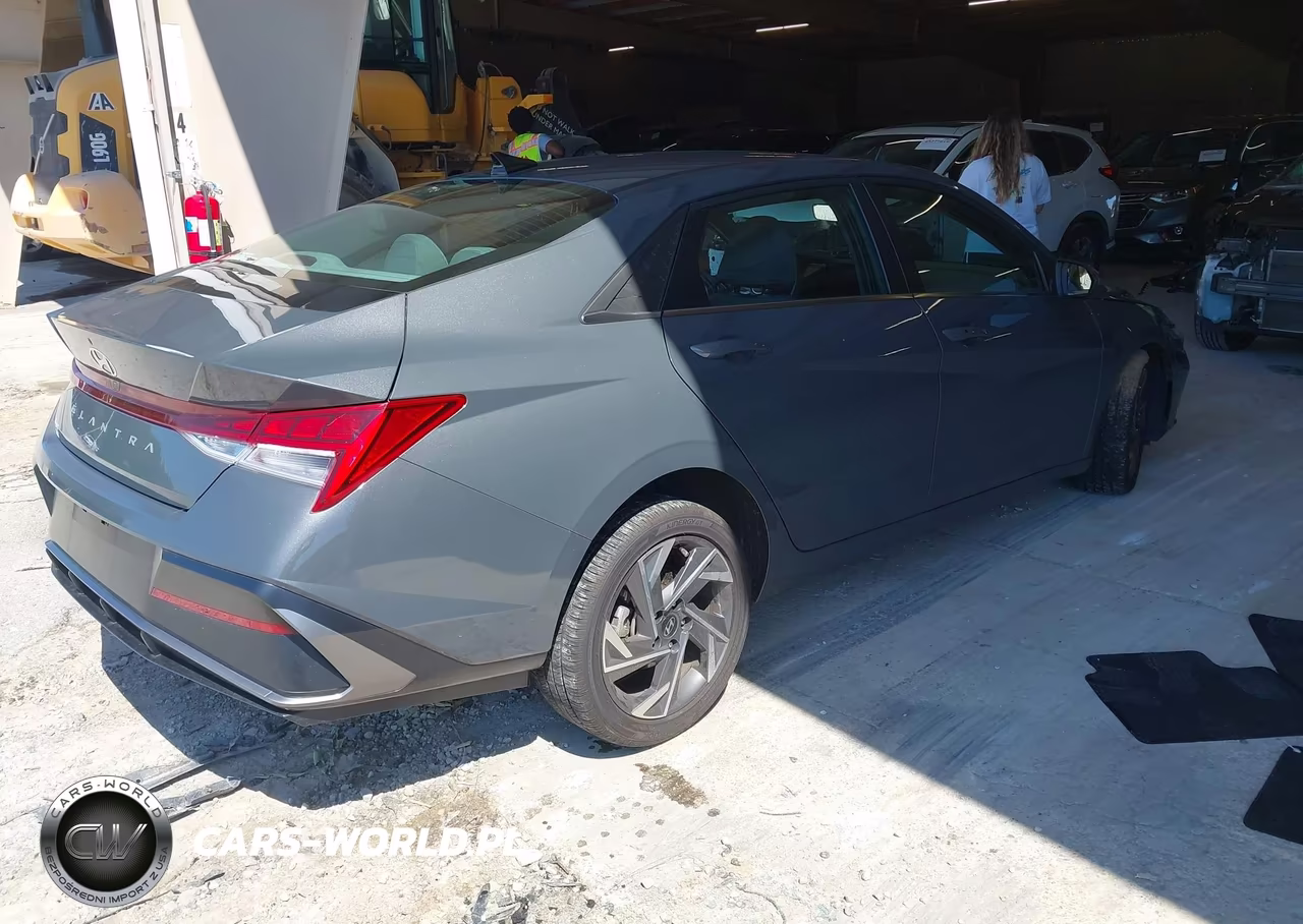 2025 Hyundai Elantra Sel Convenience VIN:KMHLS4DG4SU003030 - 4
