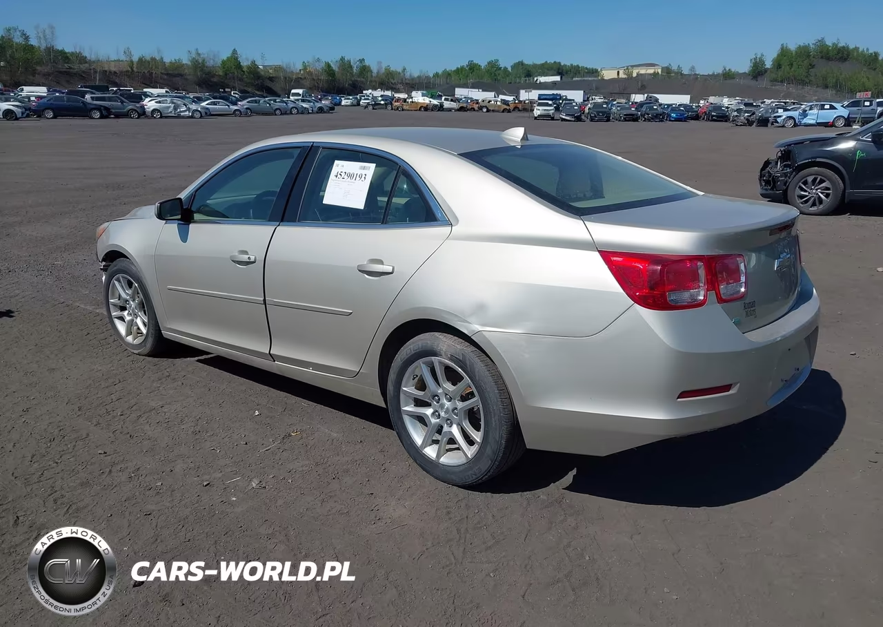 2014 Chevrolet Malibu 1Lt VIN:1G11C5SL3EF218804 - 3