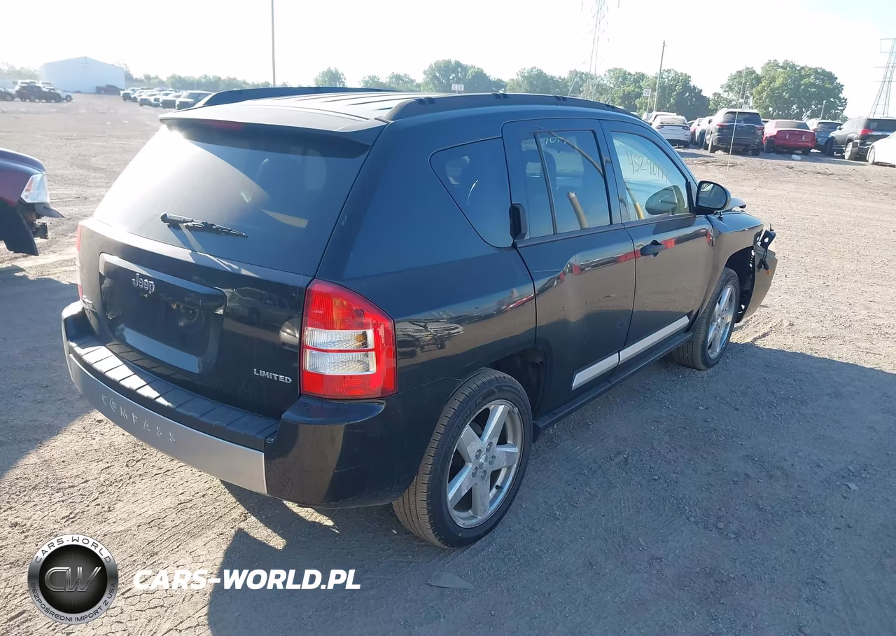 2007 Jeep Compass Limited VIN:1J8FF57W07D598084 - 4