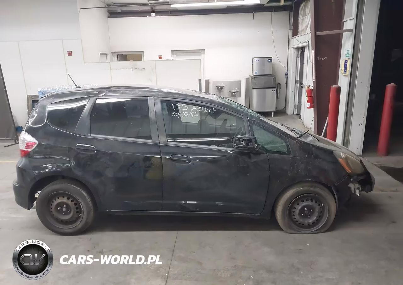 2012 Honda Fit VIN:JHMGE8H31CS001338 - 13
