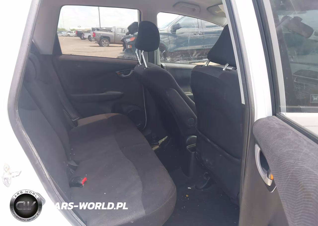 2010 Honda Fit Sport VIN:JHMGE8H40AC030202 - 8