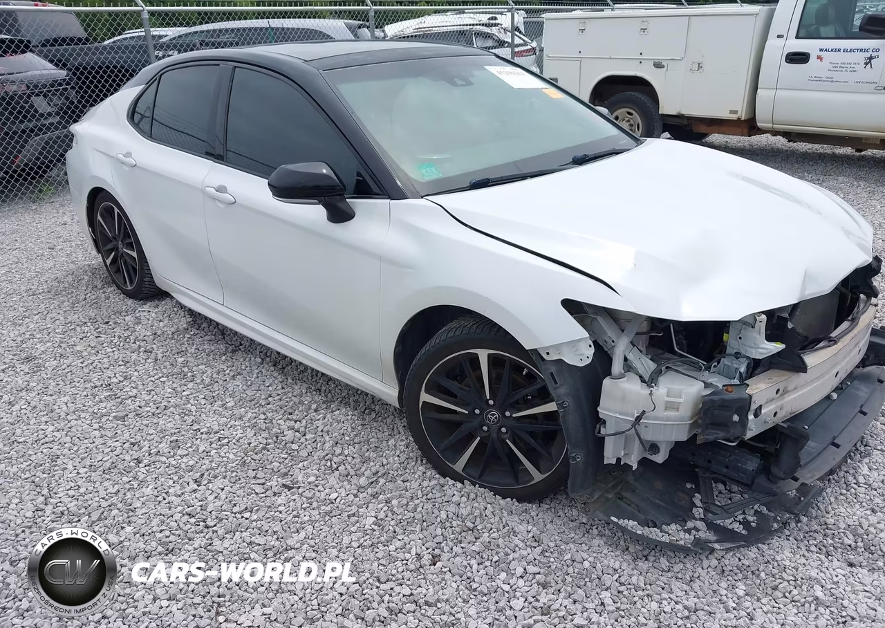 2018 Toyota Camry Xse