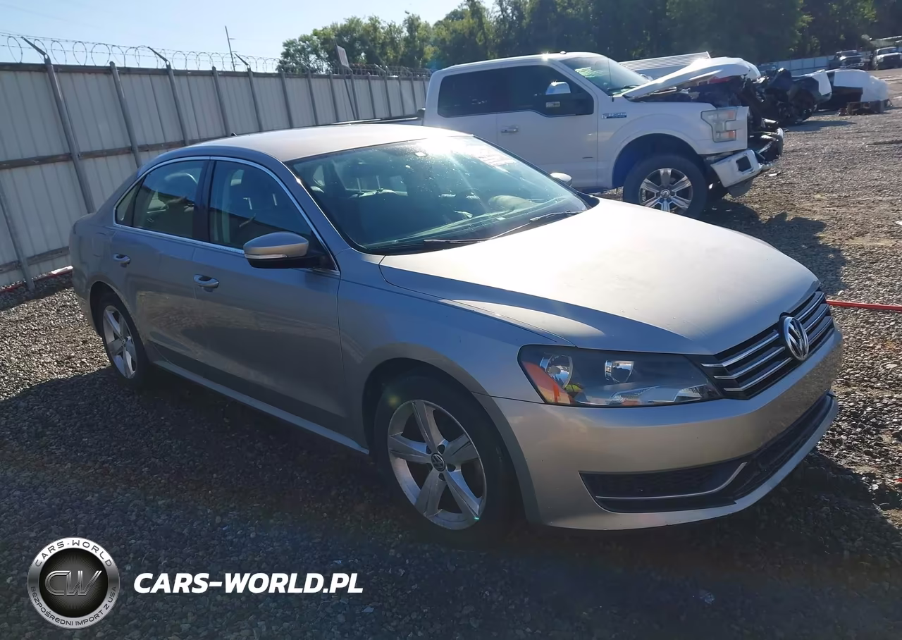 2013 Volkswagen Passat 2.5L Se – zdjęcie 1 z 16