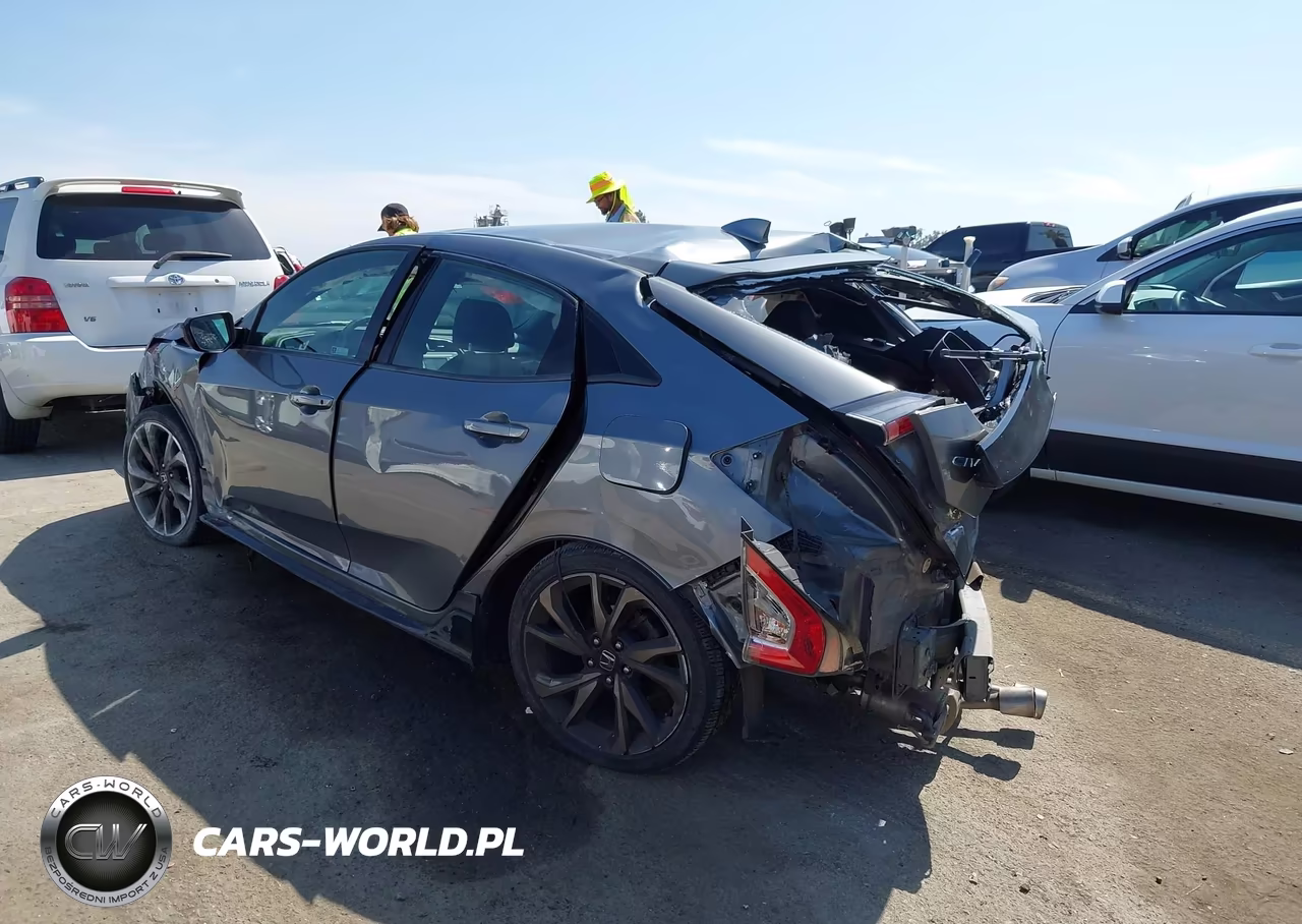 2018 Honda Civic Sport VIN:SHHFK7H40JU413669 - 3